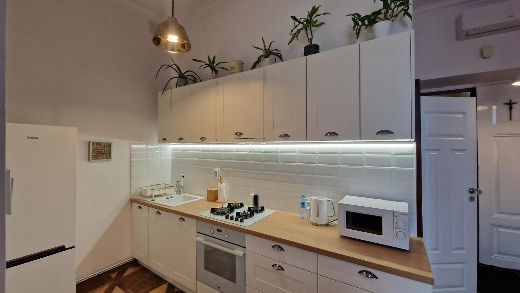 Apartment 8